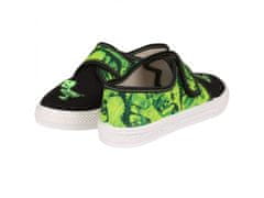 Čierno-zelené detské tenisky/papuče na suchý zips Grześ ZETPOL sú skvelou obuvou pre aktívnych chlapcov. 29 EU